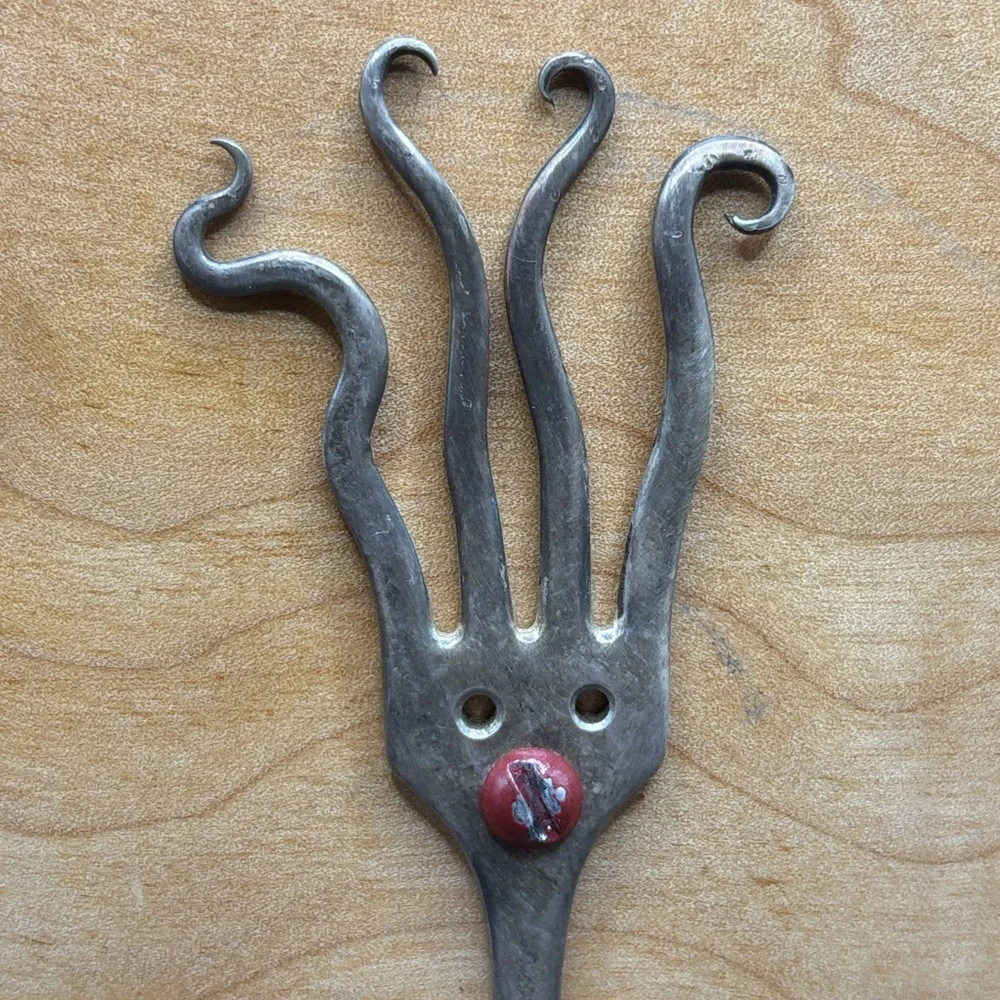 2013 Graham Schodda Spaghetti Heads Handcrafted Upcycled Fork Figure Wall Hook